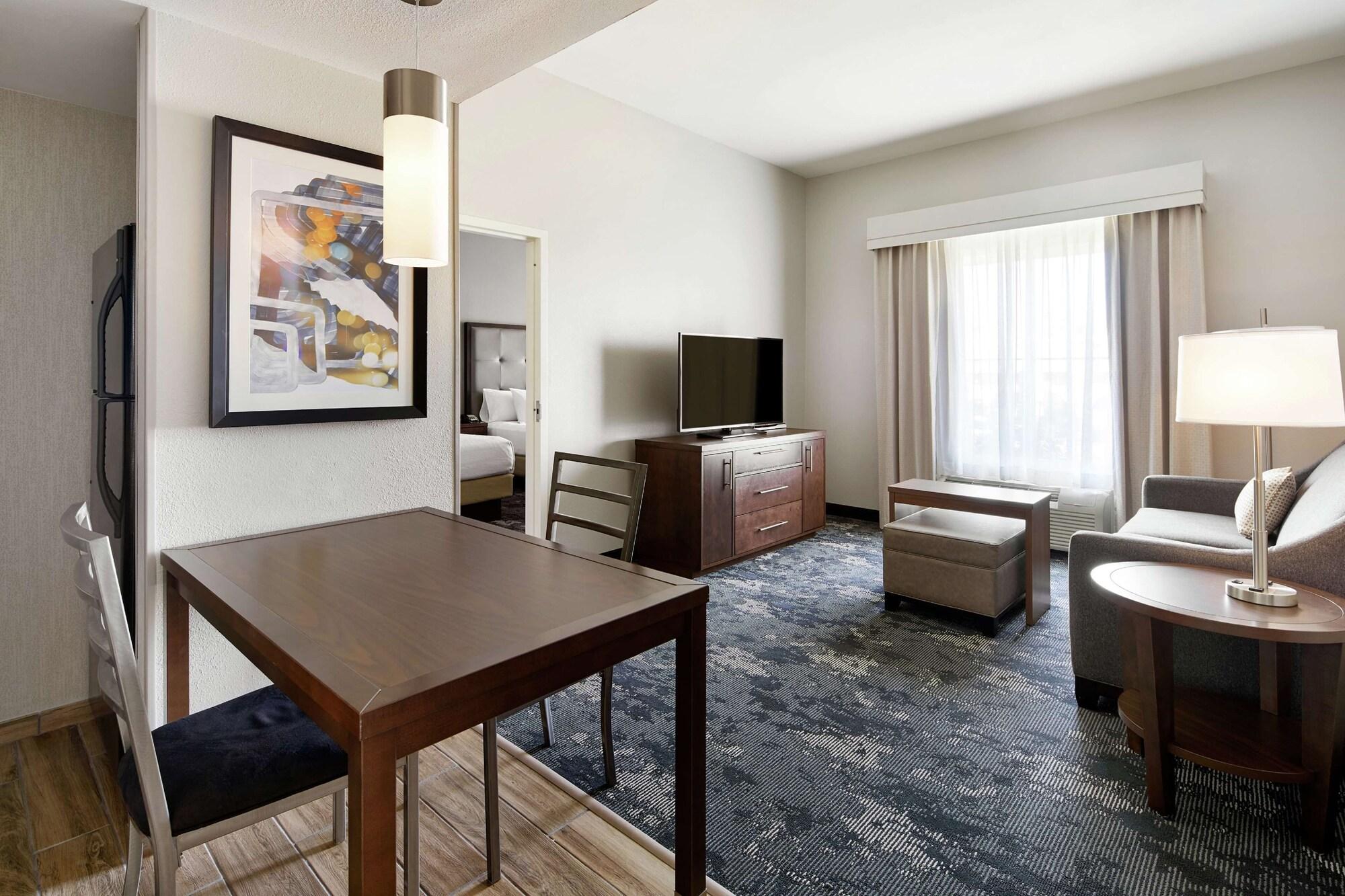 Homewood Suites Champaign-Urbana Exterior foto