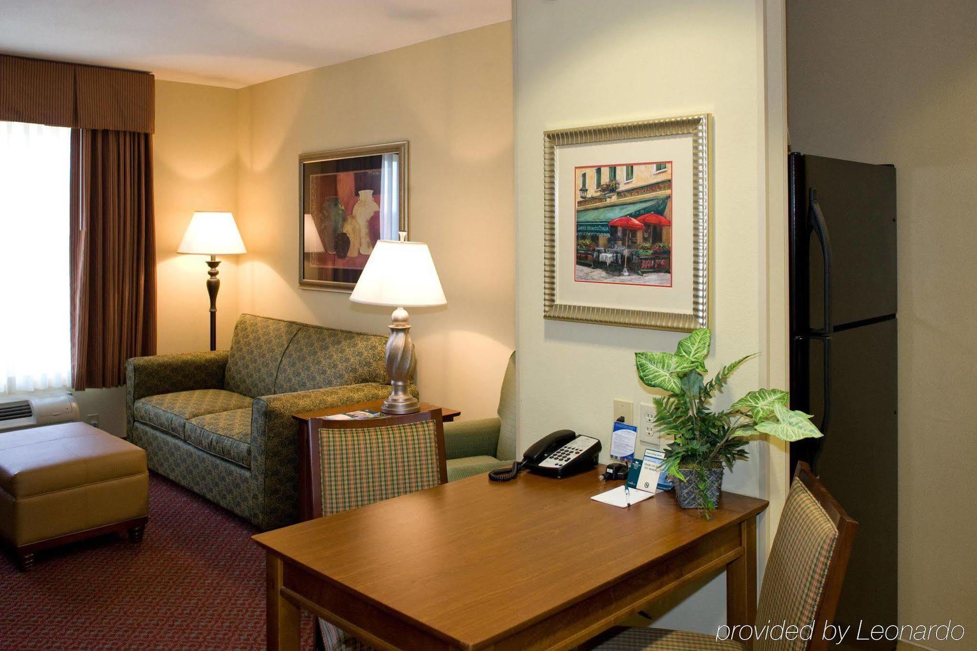 Homewood Suites Champaign-Urbana Quarto foto