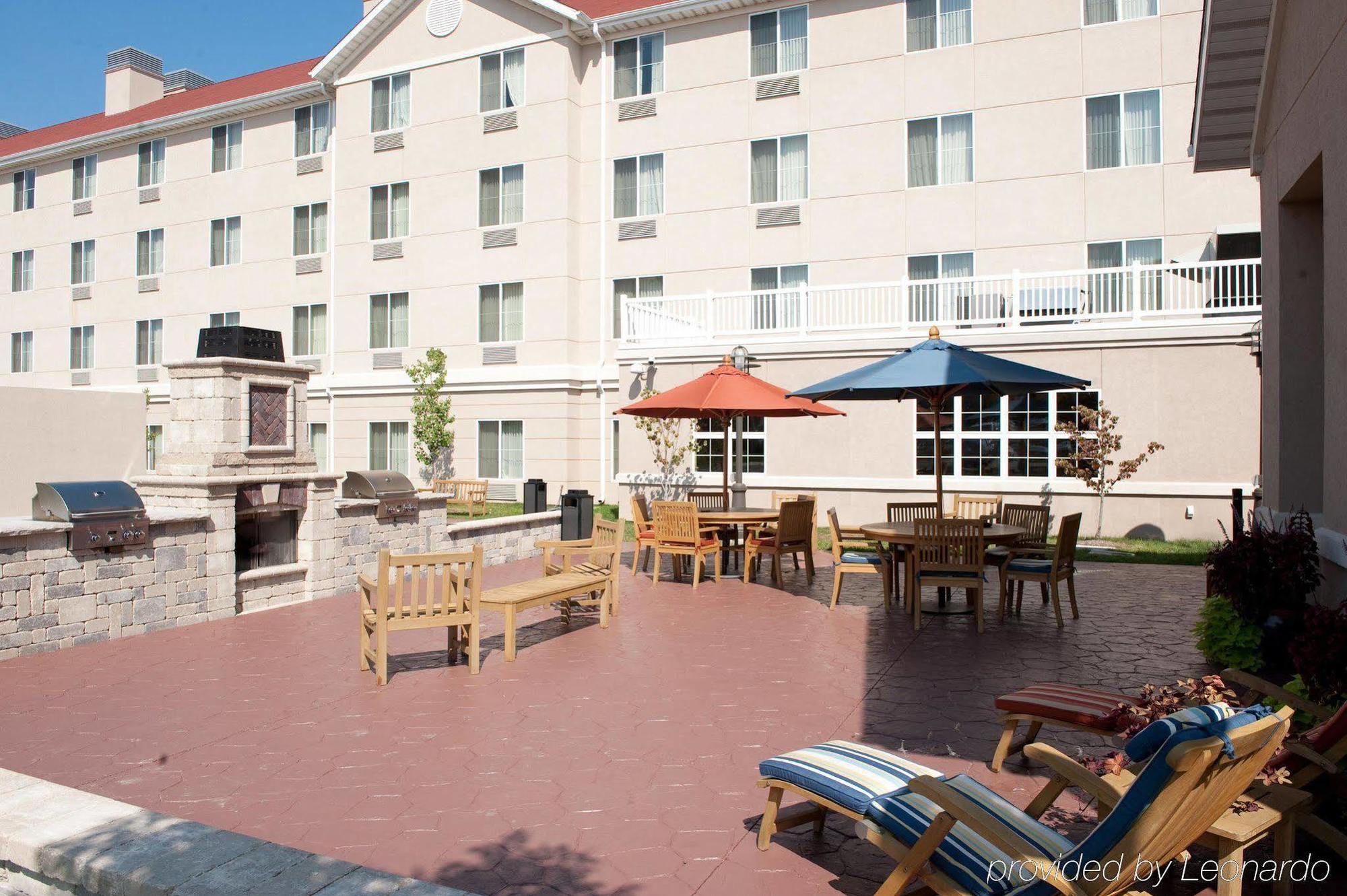 Homewood Suites Champaign-Urbana Exterior foto