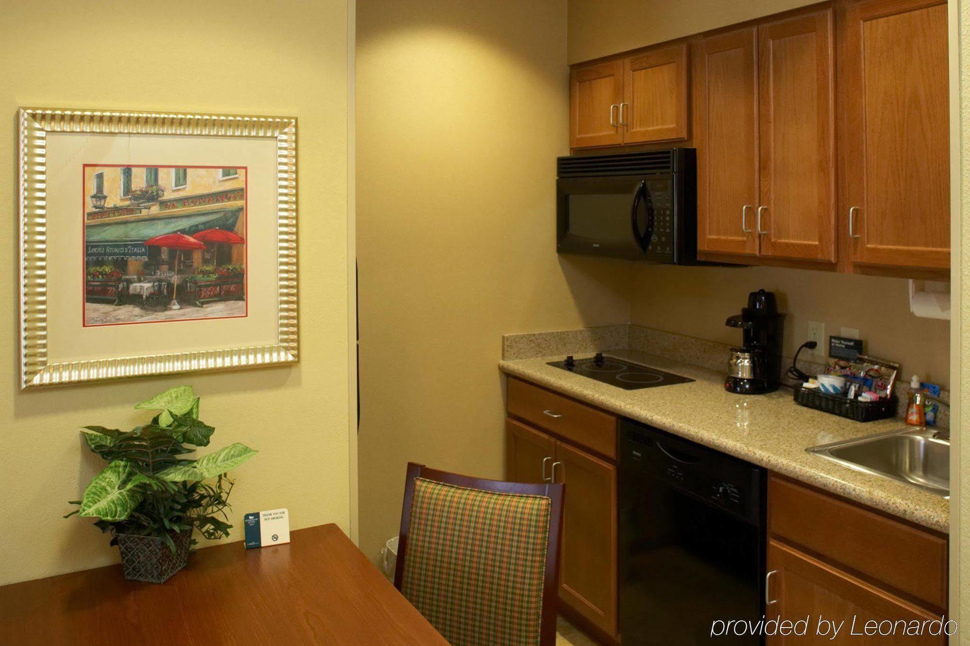 Homewood Suites Champaign-Urbana Quarto foto